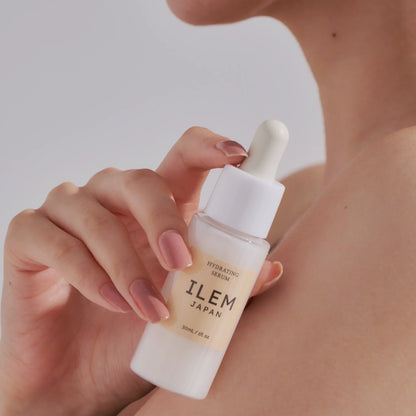 hydrating face serum from ILEM JAPAN