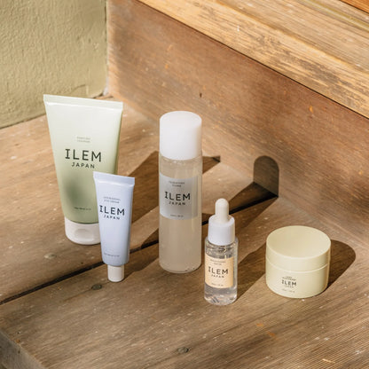 morning skincare set from ILEM JAPAN